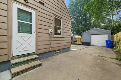 7927  23rd Ave, Kenosha, WI 53143 - Photo 28