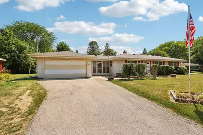 5665 W Range Ave, Brown Deer, WI 53223 - Photo 2