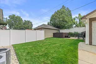 2130 N 62nd St, Wauwatosa, WI 53213 - Photo 50