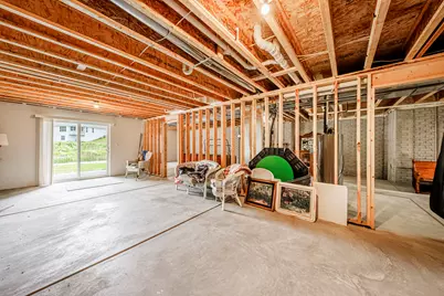 N54W35199  Coastal Ave #42-02, Oconomowoc, WI 53066 - Photo 16