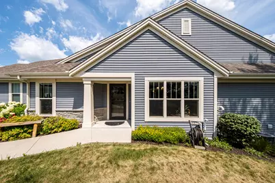 N54W35199  Coastal Ave #42-02, Oconomowoc, WI 53066 - Photo 34