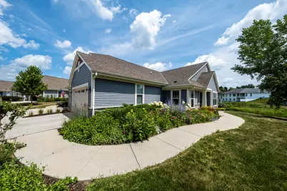 N54W35199  Coastal Ave #42-02, Oconomowoc, WI 53066 - Photo 36
