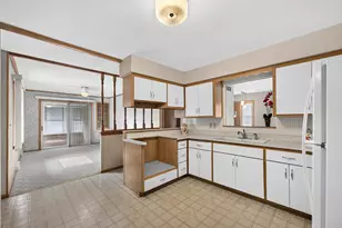 1217 Fariway Dr, Racine, WI 53405 - Photo 6