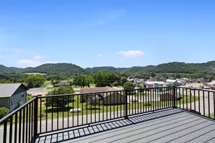 407 McCormick Pl, Chaseburg, WI 54621 - Photo 16