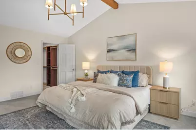 11912 N Lantern Ln, Mequon, WI 53092 - Photo 22