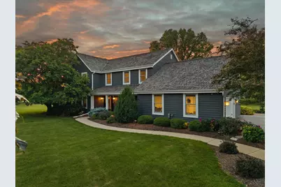 11912 N Lantern Ln, Mequon, WI 53092 - Photo 38