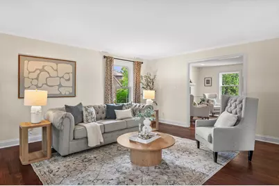 11912 N Lantern Ln, Mequon, WI 53092 - Photo 4