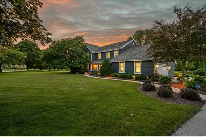 11912 N Lantern Ln, Mequon, WI 53092 - Photo 28