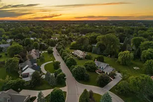 11912 N Lantern Ln, Mequon, WI 53092 - Photo 44