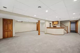11912 N Lantern Ln, Mequon, WI 53092 - Photo 24