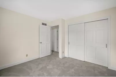 11912 N Lantern Ln, Mequon, WI 53092 - Photo 28