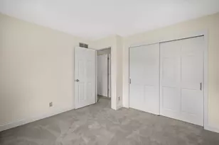 11912 N Lantern Ln, Mequon, WI 53092 - Photo 28