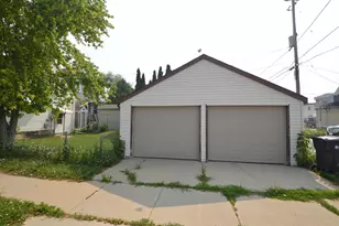 1235 Monroe Ave, South Milwaukee, WI 53172 - Photo 4