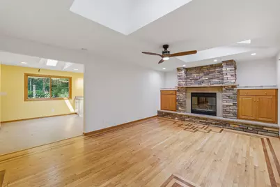 N1822  Nuestro Dr, Sheboygan, WI 53070 - Photo 6
