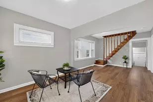 2239 S 59th St, West Allis, WI 53219 - Photo 4