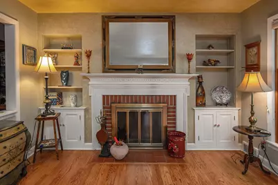 6041 N Santa Monica Blvd, Whitefish Bay, WI 53217 - Photo 6