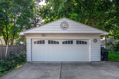 6041 N Santa Monica Blvd, Whitefish Bay, WI 53217 - Photo 38