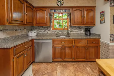 6041 N Santa Monica Blvd, Whitefish Bay, WI 53217 - Photo 16