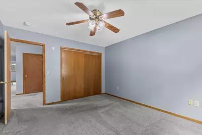 3750 E Barnard Ave, Cudahy, WI 53110 - Photo 18