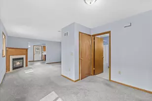 3750 E Barnard Ave, Cudahy, WI 53110 - Photo 14