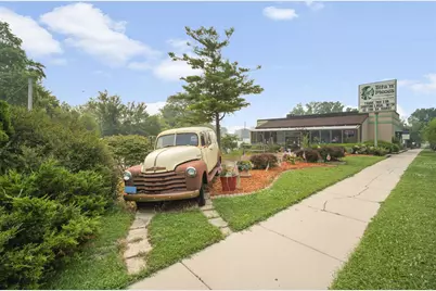 319 S Main St, West Bend, WI 53095 - Photo 26