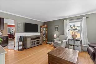 4628 W Fillmore Dr, Milwaukee, WI 53219 - Photo 2