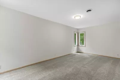 5400  Bauers Dr, West Bend, WI 53095 - Photo 30