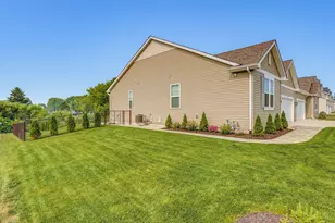 1594 Meadowview Ct, Whitewater, WI 53190 - Photo 22