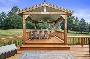 N5W27357 Northview Rd, Pewaukee, WI 53188 - Photo 36