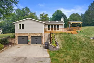 N5W27357 Northview Rd, Pewaukee, WI 53188 - Photo 60