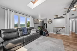 N5W27357 Northview Rd, Pewaukee, WI 53188 - Photo 6