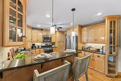 1722  Journeys Dr, Delafield, WI 53029 - Photo 12