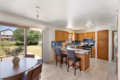 850 E Drexel Ave, Oak Creek, WI 53154 - Photo 6