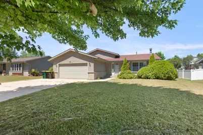 850 E Drexel Ave, Oak Creek, WI 53154 - Photo 1