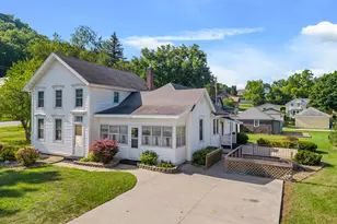 107 Rushford Ave, Rushford, MN 55971 - Photo 2