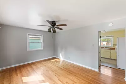 5745 S Melinda St, Milwaukee, WI 53221 - Photo 6