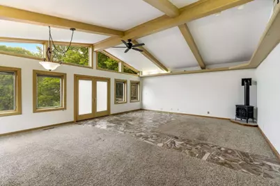 W212N10497  Parkland Cir, Germantown, WI 53017 - Photo 6