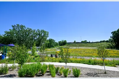 1531 N 116th St #1533, Wauwatosa, WI 53226 - Photo 36