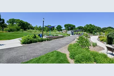 1531 N 116th St #1533, Wauwatosa, WI 53226 - Photo 38