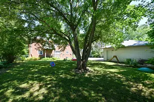 1531 N 116th St, Wauwatosa, WI 53226 - Photo 2