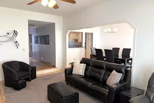 S75W17649 Harbor Cir, Muskego, WI 53150 - Photo 10