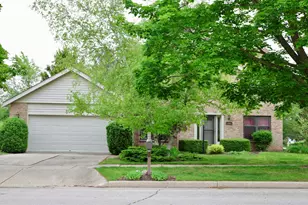 948 Cedar Dr, Burlington, WI 53105 - Photo 2