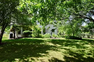 948 Cedar Dr, Burlington, WI 53105 - Photo 6