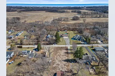 10110  28th Ave, Pleasant Prairie, WI 53158 - Photo 2
