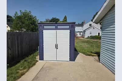 1946  Division St, East Troy, WI 53120 - Photo 6