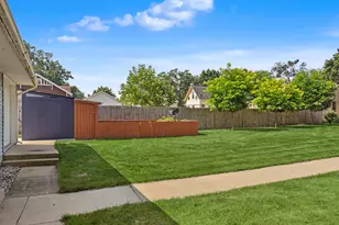 1946 Division St, East Troy, WI 53120 - Photo 18