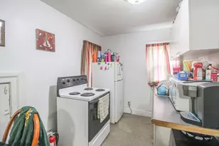 404 Grove St, Fort Atkinson, WI 53538 - Photo 14