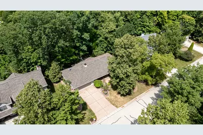 1912  Mapletree Rd, Howards Grove, WI 53083 - Photo 12