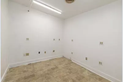715 S 5th St, Milwaukee, WI 53204 - Photo 22