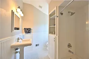 W170N5025 Old Hickory Rd, Menomonee Falls, WI 53051 - Photo 22